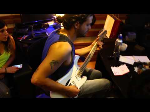 Daniel Chiang - Grabación Guitarras (Teaser)
