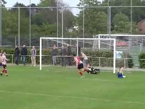 SVN Landgraaf - F.C. Kerkrade-West - Doelpunt Reumkens