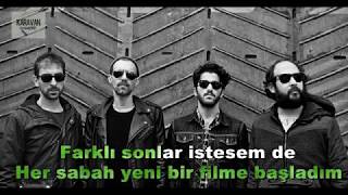 Adamlar - Koca Yaşlı Şişko Dünya Karaoke (Karavan)