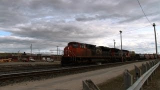 preview picture of video 'CN 8845 at Hornepayne (28SEP2012)'