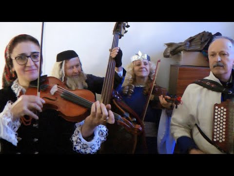 "Zalasowianie" z kolędą w kościele - Zalasowa - 1.01.2023 r.