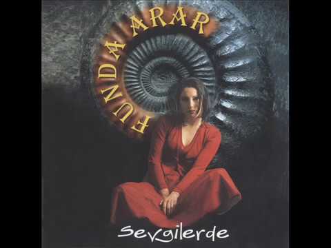 Funda Arar - Kaldırımlar