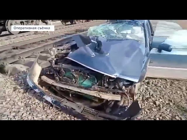 В Приангарье погиб водитель Toyota Crown при столкновении с поездом