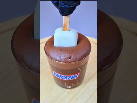 Snickers & Ice Cream Chocolate Dipping