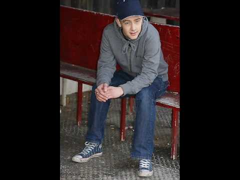 B.O.B Ft Laanie & Mica - De bom