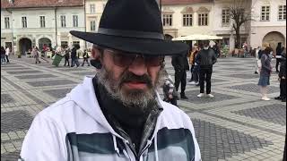 VIDEO FOTO Protestul împotriva restricțiilor la Sibiu, un eșec - Participanți foarte puțini 6 video