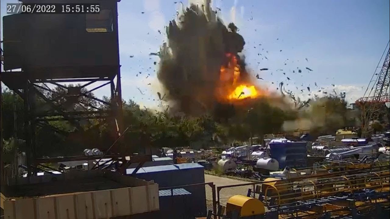 Wie es war: Selenskyj zeigte ein Video von einem Raketenangriff auf das Einkaufszentrum