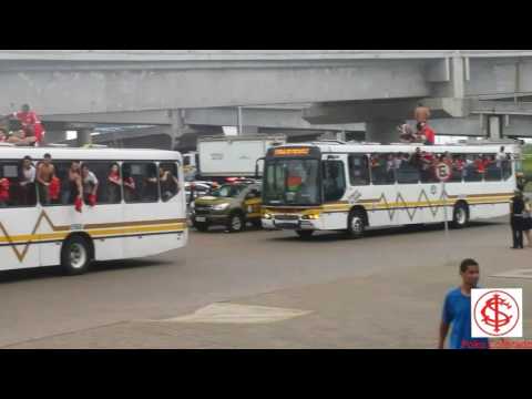 "GreNal 412 - Escolta pro chiqueiro - Guarda Popular - grêmio 2x2 INTER" Barra: Guarda Popular • Club: Internacional