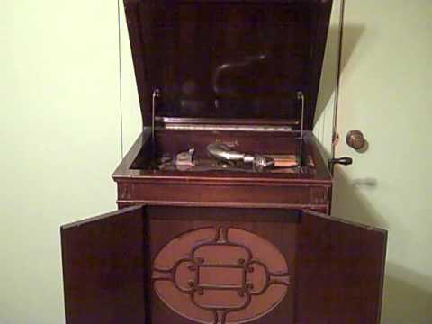 BEN BERNIE'S HOTEL ROOSEVELT ORCH. - SOMEBODY'S LONELY - ROARING 20'S BRUNSWICK