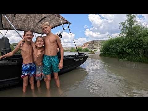 Conquering the Devils River by Jet Boat | Extreme Family Ride