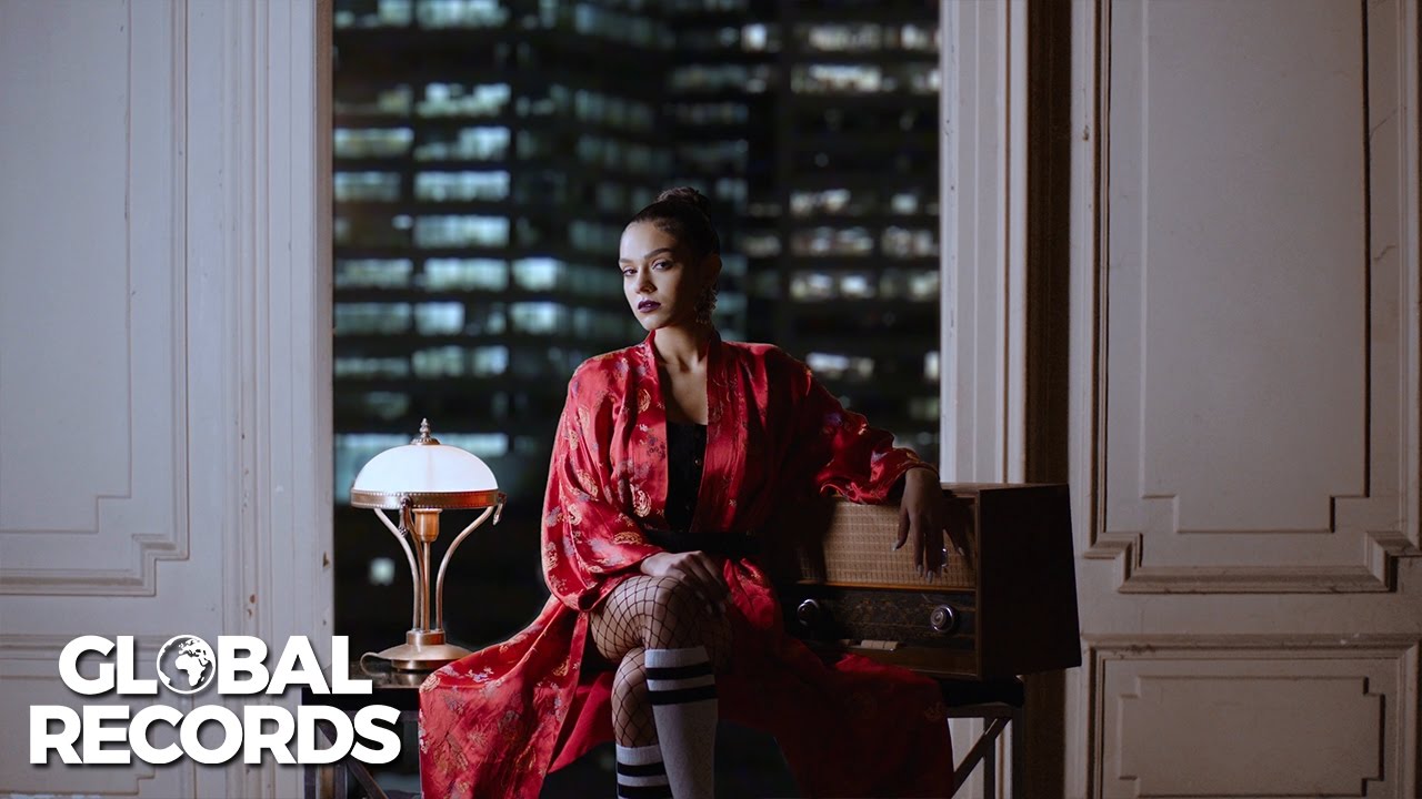 Karmen ft. Achi — Viciul Meu