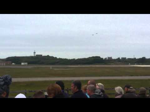 Raf valley hawk T2 roll display and pyrotechnics