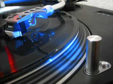 Maxim Innocent Trax 1 - The Maxim & Spanish Cockney Bonus