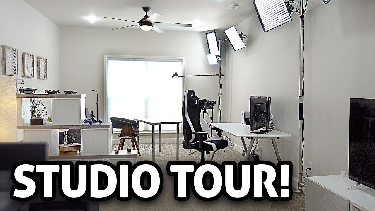 STUDIO TOUR 2018!! (My YouTube Setup)
