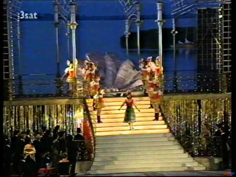 Sona Ghazarian- "Heia, Heia" "Die Csardasfürstin"- E.Kalman