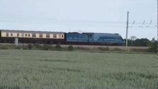 preview picture of video '60019 Bittern (as 4492 Dominion of New Zealand) 'The Cathedrals Express' 04.06.2011'
