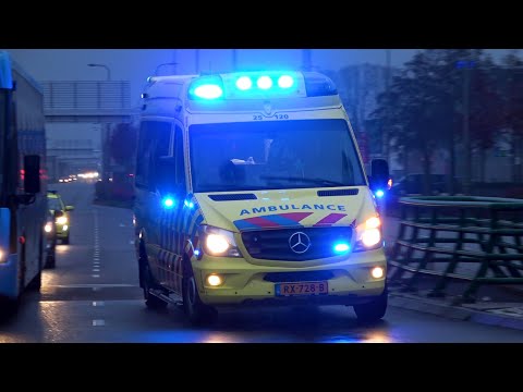 A1, WAS Ambulance 25-120 naar het Isala Ziekenhuis vanaf melding op Urk