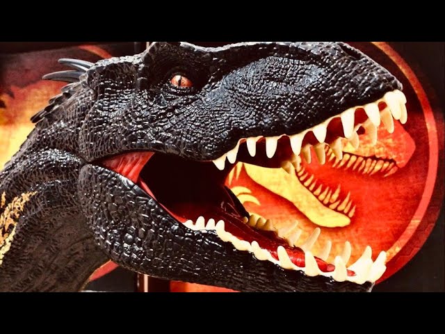 Vídeo relacionado con Mattel Jurassic World Super Colosal Indoraptor Dinosaurio gigante de juguete, +4 años (HKY14)