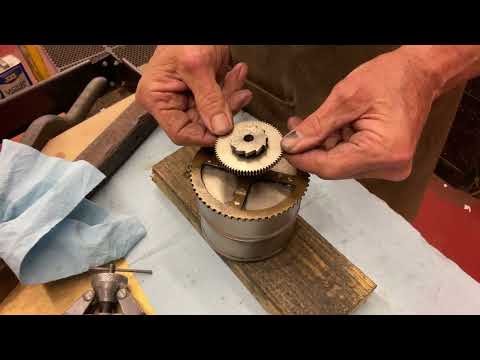 1354.  Disassembling the Victor III motor and finding a badly repaired mainspring