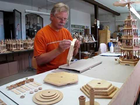 BA-GPY#02 Bauanleitung: Den Sockel der Pyramide bauen