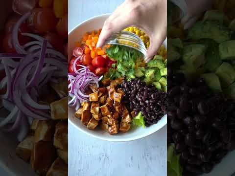 BBQ Chicken Salad with Ranch Dressing | Easy Healthy Salad Idea!