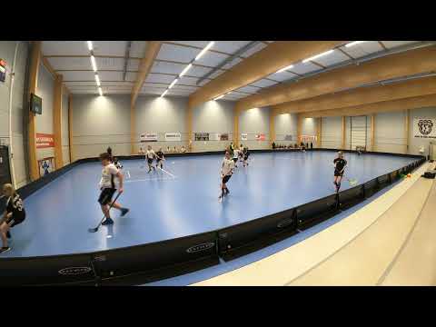 9.2.2022 FC Tuusula/Blackbirds United T18  - Blackbirds United P16 - erä 1/3 Tuusulan salibandyhalli