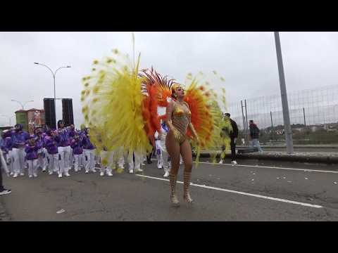 Escola de Samba Charanguinha ( Ovar ) - Carnaval de Ovar 2026 - Desfile de Domingo - Arrancada
