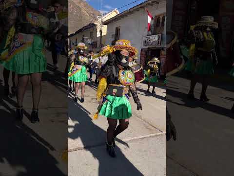 Fiestas de Calca #Cusco #cultura #CulturaViva #cuscomagico #musica #musicaenvivo #CALCA #tradiciones