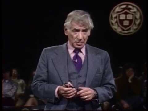 Leonard Bernstein [Λέοναρντ Μπέρνσταϊν], The Unanswered Question: Six Talks at Harvard [Το αναπάντητο ερώτημα: έξι διαλέξεις στο Χάρβαρντ] (1973). Ο συνθέτης και αρχιμουσικός αναλύει το απαγγελτικό τραγούδι στον Pierrot lunaire [Ο φεγγαρίσιος Πιερρότος], op. 21, του Arnold Schoenberg.