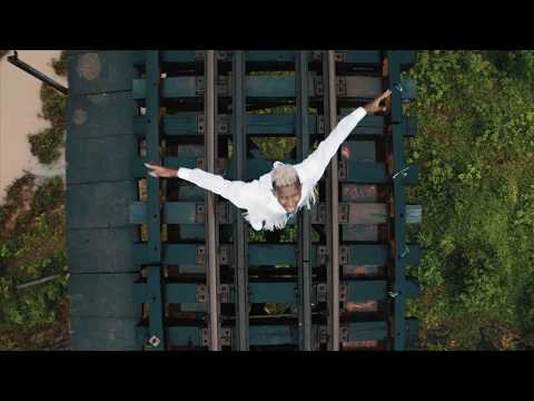 Bonga De Alpha - Mniombee ( Official Music Video )