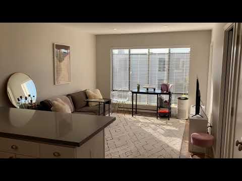 5 Commodore Dr video tour