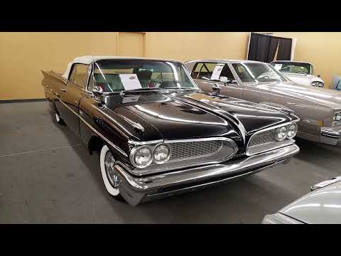 1959 Pontiac Bonneville Tri-power Convertible.