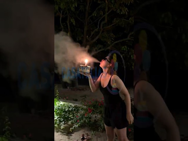 Vídeo relacionado con Yqooup Apagavelas | de de Metal, diseño de Campana, apagallamas de Velas, para el hogar, cumpleaños, cumpleaños, inauguración de la casa, cumpleaños, Apagar la Llama de Forma Segura