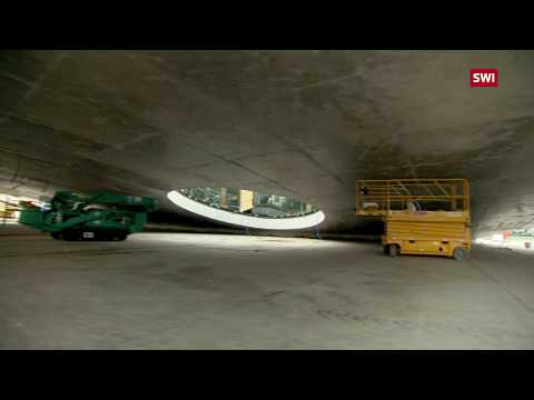 建設中の建物全景(2009年7月)