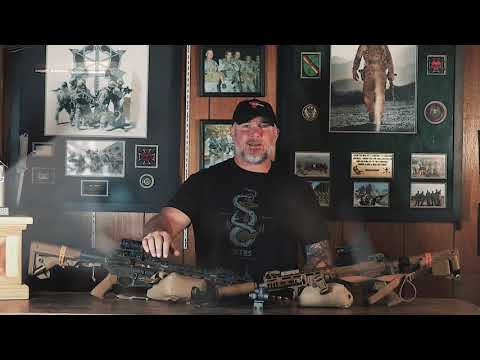 Trijicon Tip — Compact ACOG vs. Red Dot