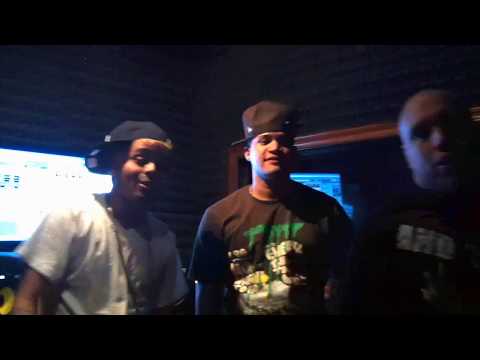 Genio Y Baby Johnny Ft. Juno The HitMaker @ Ella Sabe (Official Preview)