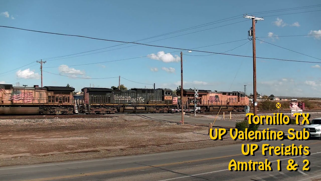 Live webcam view of Tornillo Railroad Crossing Cam