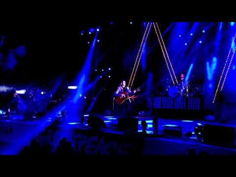 Arctic Monkeys - Mardy Bum @ Glastonbury 2013 [HD]