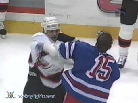 Darren Langdon vs Reid Simpson