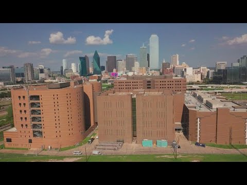 Dallas County to consider whether to demolish the county jail and criminal courthouse