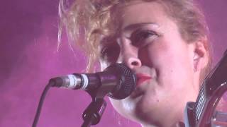 Russian Red - Casper (La Riviera) HD