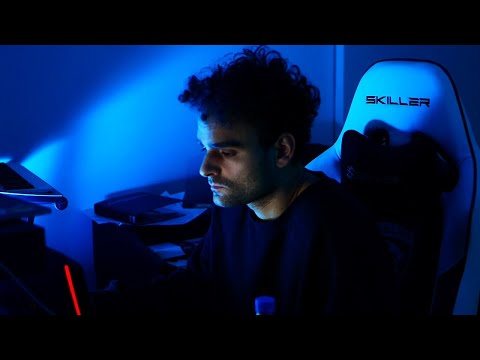 Studio Session 003 - Alex Lustig