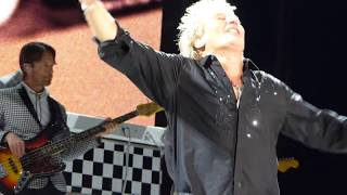 Rod Stewart Rollin' and Tumblin'