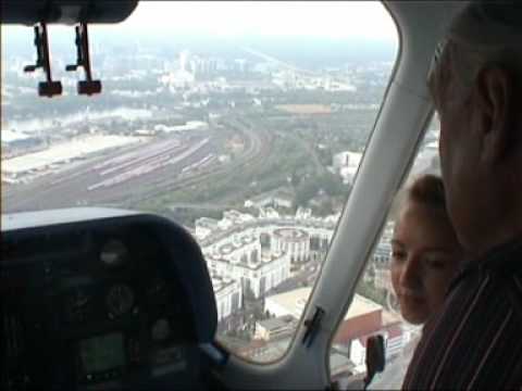 Wieder da: Zeppelin über Frankfurt am Main
