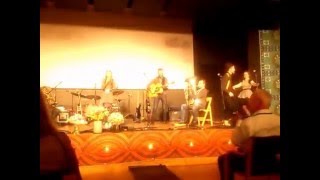 Ne čakaj na maj, pomagaj zdaj - Lea Bartha