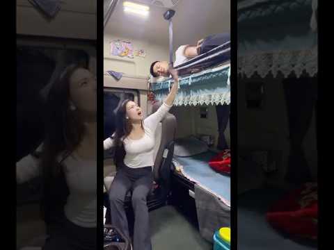 Cuộc sống vợ chồng trên xe tải #truck #automobile #nutaixe #truckdriver #girltrucker #trucklife