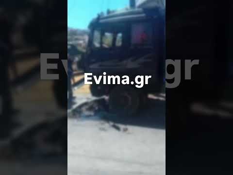 Σφοδρό τροχαίο στην Χαλκίδα - Στο νοσοκομείο η οδηγός του αυτοκινήτου