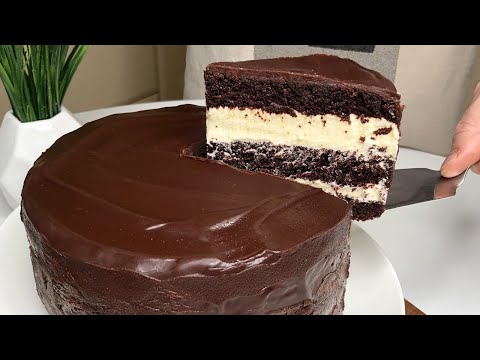SUPER AMAZING MOIST CHOCOLATE CAKE RECIPE | How to Make the Most Amazing Chocolate Cake