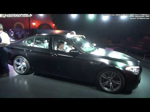 Frozen Black BMW M5 F10 in detail (BMW Individual)