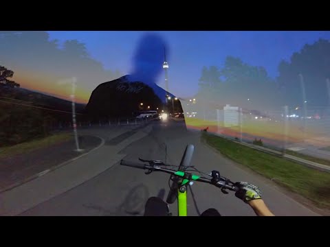 Illegal durch Stuttgart | Urban Bikelife | MTB Wheelies | Cityride | Part 2